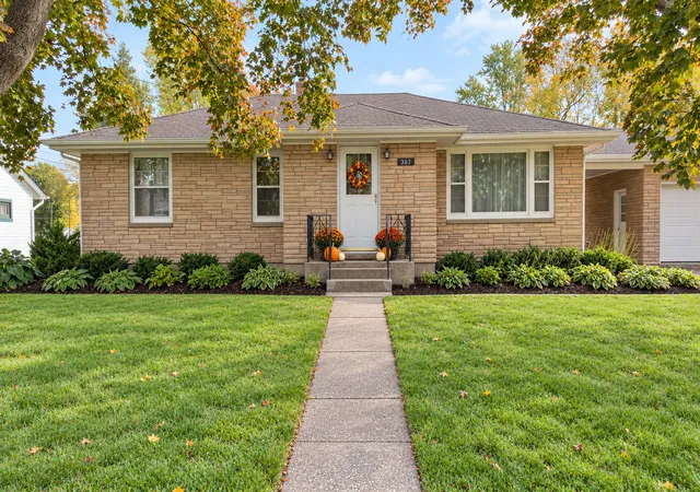 Photo 2 of Sale Pending at 307 N Pecatonica St, Winnebago, IL 61088 | MLS# 12793612 | Listing updated on 2026-10-29