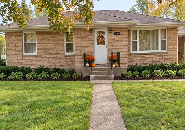 Photo 3 of Sale Pending at 307 N Pecatonica St, Winnebago, IL 61088 | MLS# 12793612 | Listing updated on 2026-10-29