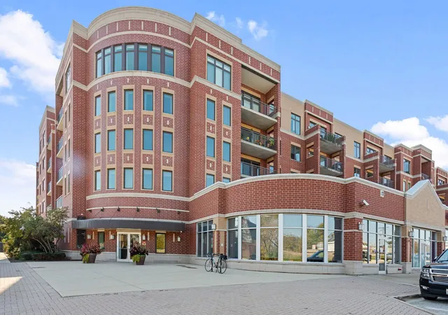 Photo 1 of Condo for sale at 225 Main St #213, Roselle, IL 60172 | MLS# 12793632 | Listing updated on 2026-10-27