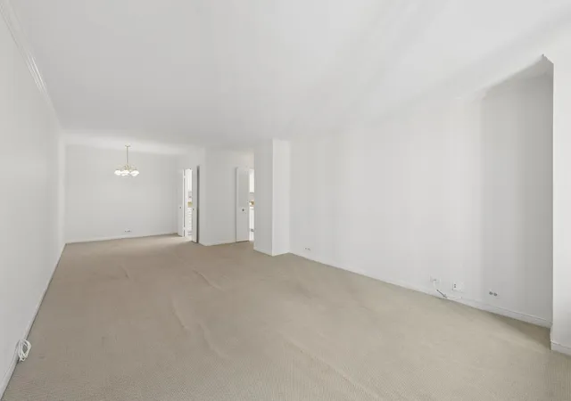 Photo 4 of Condo for sale at 155 N Harbor Dr #2505, Chicago, IL 60601 | MLS# 12793656 | Listing updated on 2026-10-27