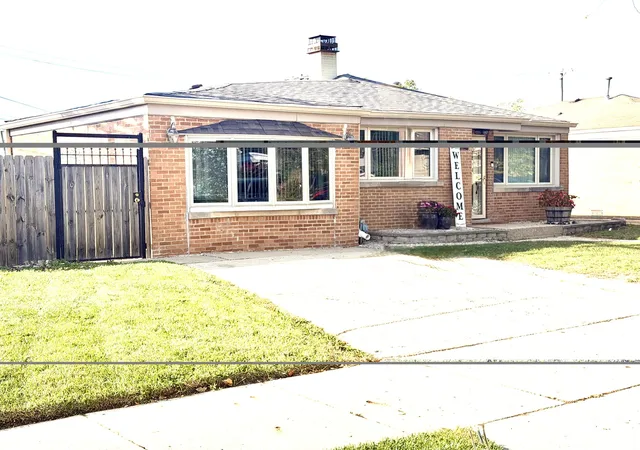 Photo 1 of Single family home for sale at 3404 Scott St, Franklin Park, IL 60131 | MLS# 12793668 | Listing updated on 2026-10-29