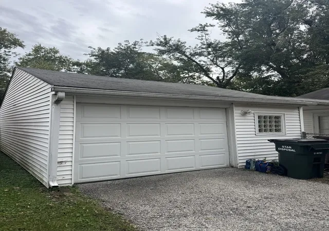 Photo 2 of Single family home for sale at 280 Mohawk St, Park Forest, IL 60466 | MLS# 12793671 | Listing updated on 2026-10-28