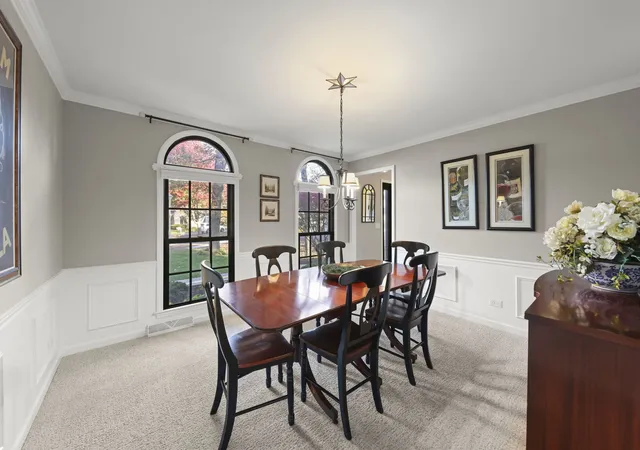 Photo 4 of Single family home for sale at 1207 Winners Cup Ct, Bartlett, IL 60103 | MLS# 12793710 | Listing updated on 2026-10-30