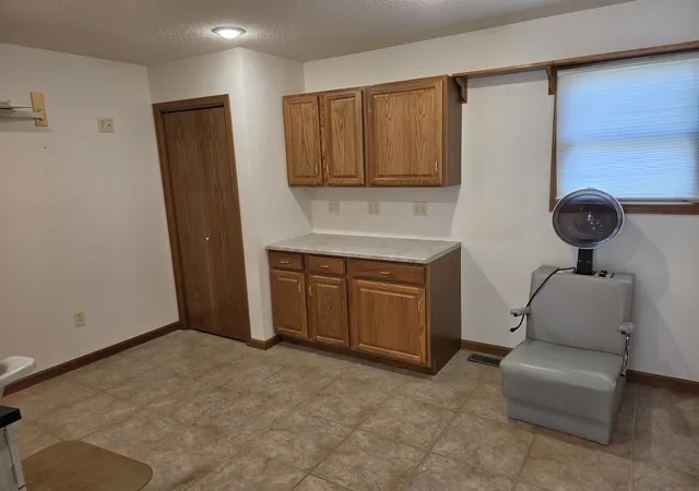 Photo 4 of Single family home for sale at 404 W 15th Street, Rock Falls, IL 61071 | MLS# 12793717 | Listing updated on 2026-10-27