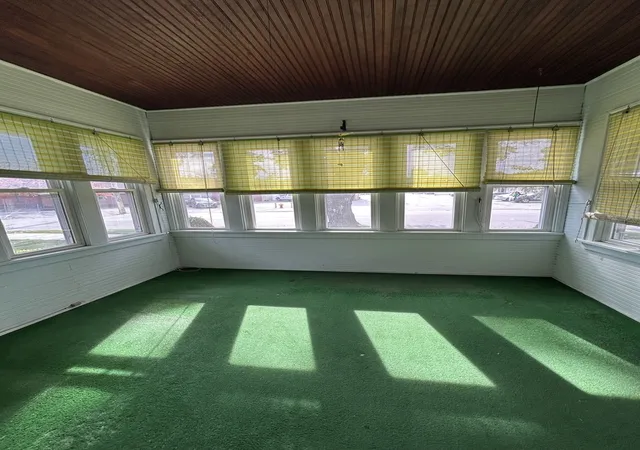 Photo 3 of Single family home for sale at 3932 148th Street, Midlothian, IL 60445 | MLS# 12793725 | Listing updated on 2026-10-27