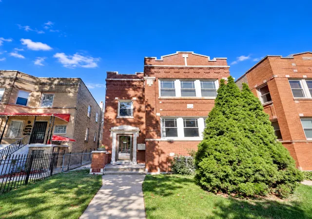 Multi family home for sale at 3626 W Cornelia St, Chicago, IL 60618 | MLS# 12793738