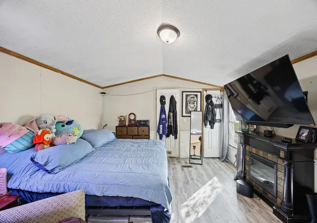 Photo 4 of Manufactured home for sale at 18 Cherry Ln, Bourbonnais, IL 60914 | MLS# 12793754 | Listing updated on 2026-10-27