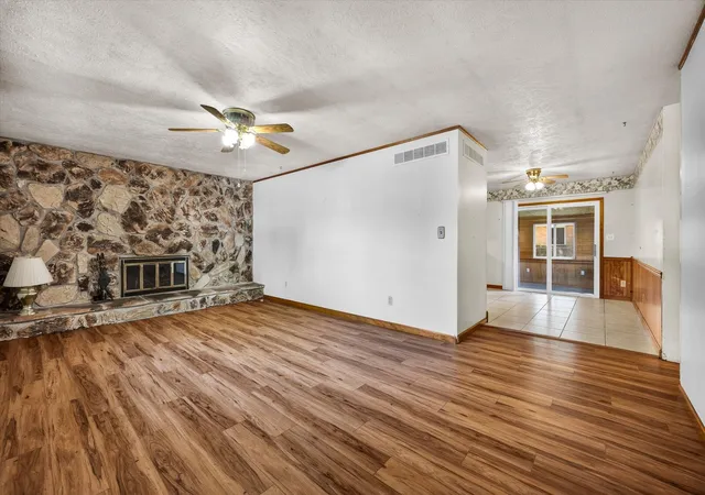 Photo 2 of Single family home for sale at 1907 Herbert St, Bloomington, IL 61701 | MLS# 12793755 | Listing updated on 2026-10-30
