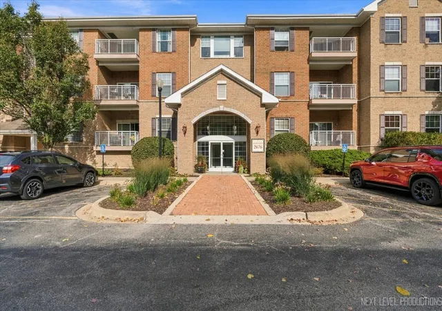 Photo 1 of Condo for sale at 2676 Stone Cir #111, Geneva, IL 60134 | MLS# 12793758 | Listing updated on 2026-10-29