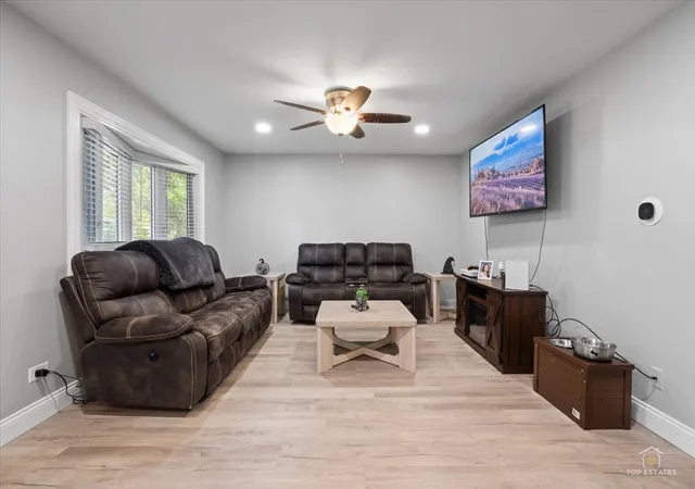 Photo 4 of Single family home for sale at 144 Easton Ave, West Chicago, IL 60185 | MLS# 12793760 | Listing updated on 2026-10-29