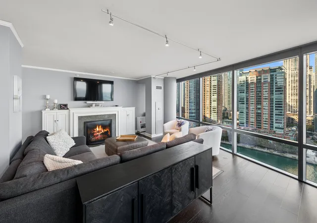 Photo 4 of Condo for sale at 450 E Waterside Dr #1302, Chicago, IL 60601 | MLS# 12793788 | Listing updated on 2026-10-30