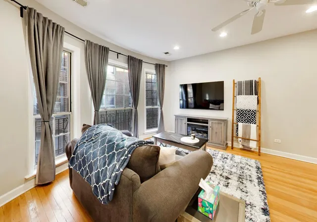 Photo 3 of Condo for sale at 1526 W Fargo Ave #2S, Chicago, IL 60626 | MLS# 12793790 | Listing updated on 2026-10-27
