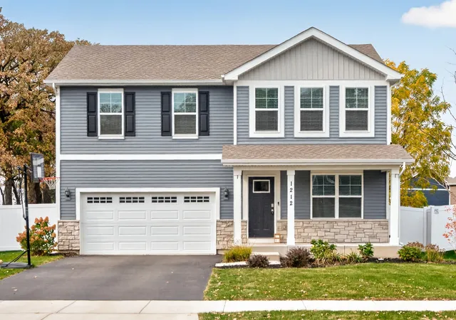 Single family home for sale at 1212 Inkberry Ln, Hampshire, IL 60140 | MLS# 12793798