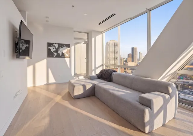 Photo 3 of Condo for sale at 510 W Erie St #1303, Chicago, IL 60654 | MLS# 12793823 | Listing updated on 2026-10-29