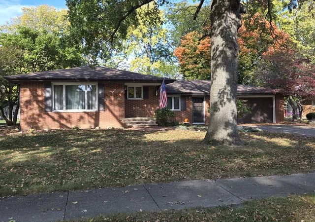 Single family home for sale at 308 E Franklin St, Fisher, IL 61843 | MLS# 12793840