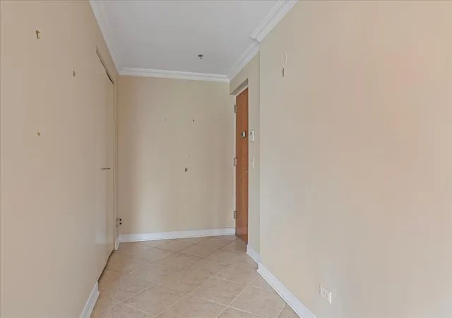 Photo 2 of Condo for sale at 7030 Arbor Ln #102, Northfield, IL 60093 | MLS# 12793843 | Listing updated on 2026-10-28