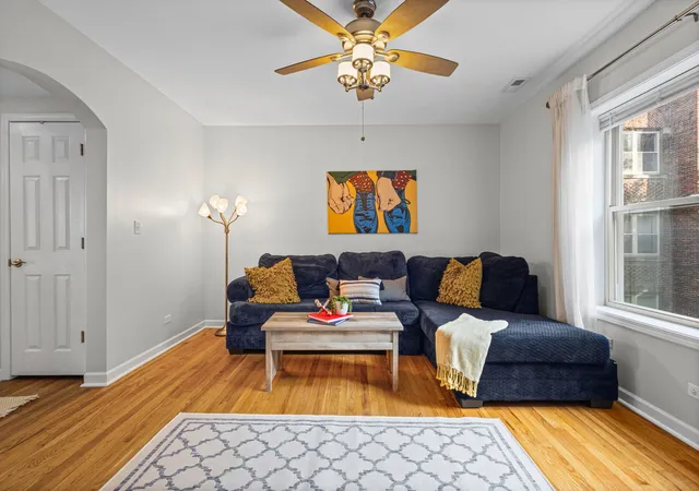 Photo 4 of Condo for sale at 30 6th Avenue #2F, La Grange, IL 60525 | MLS# 12793854 | Listing updated on 2026-10-28