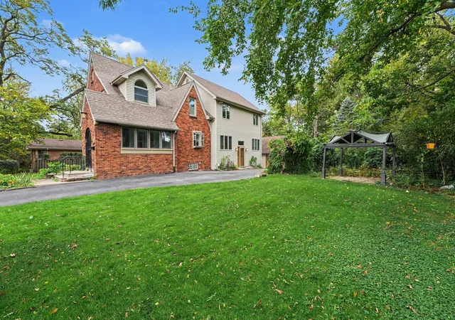 Photo 1 of Single family home for sale at 18029 Loomis Ave, Homewood, IL 60430 | MLS# 12793865 | Listing updated on 2026-10-27