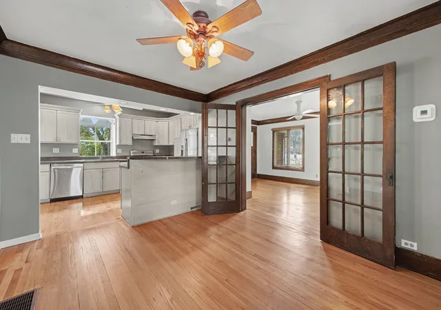 Photo 4 of Single family home for sale at 18029 Loomis Ave, Homewood, IL 60430 | MLS# 12793865 | Listing updated on 2026-10-27