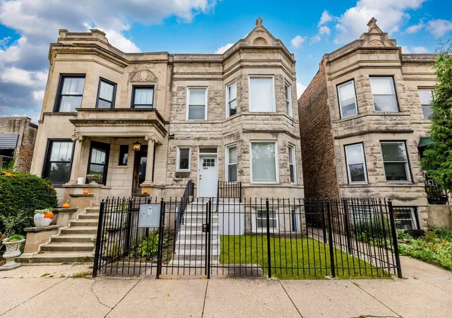 Multi family home for sale at 3923 W Polk St, Chicago, IL 60624 | MLS# 12793905