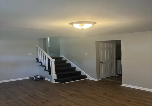 Photo 4 of Townhouse for sale at 9713 S Oglesby Ave, Chicago, IL 60617 | MLS# 12793917 | Listing updated on 2026-10-27