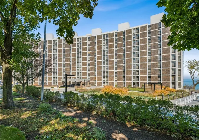 Photo 1 of Condo for sale at 1500 Sheridan Rd #8L, Wilmette, IL 60091 | MLS# 12793932 | Listing updated on 2026-10-28