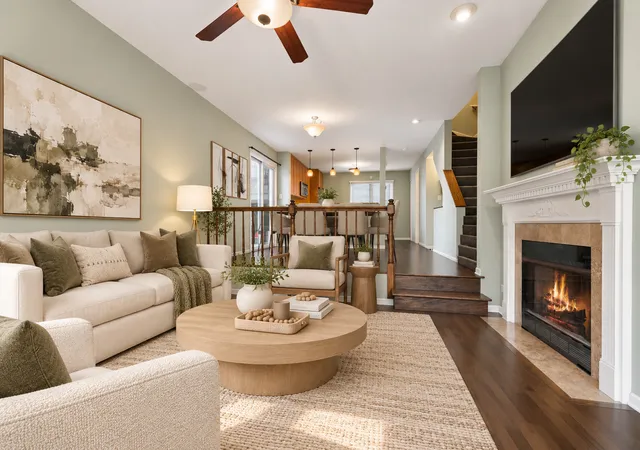 Photo 3 of Townhouse for sale at 1238 W Fletcher St #G, Chicago, IL 60657 | MLS# 12794013 | Listing updated on 2026-10-29