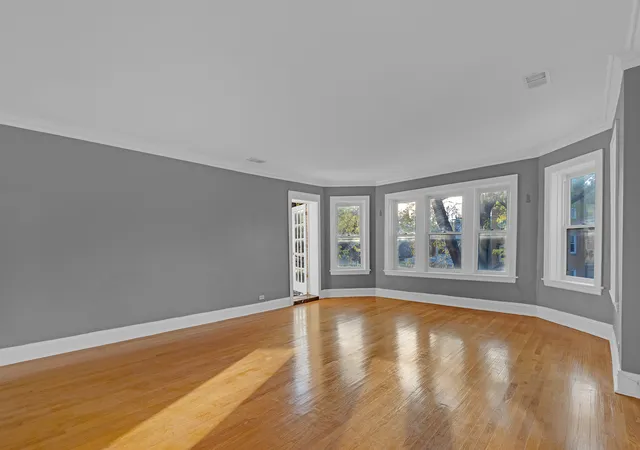 Photo 4 of Condo for sale at 6327 N Rockwell Ave #2N, Chicago, IL 60659 | MLS# 12794091 | Listing updated on 2026-10-28