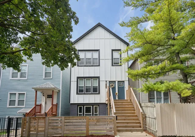 Multi family home for sale at 2844 N Campbell Ave, Chicago, IL 60618 | MLS# 12794106