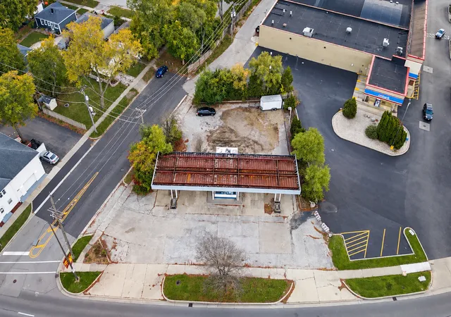 Photo 3 of Land for sale at 410 N Northwest Hwy, Palatine, IL 60067 | MLS# 12794130 | Listing updated on 2026-10-27