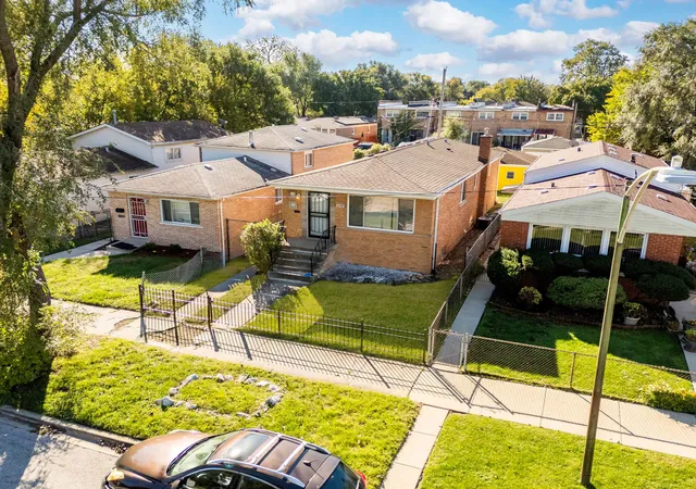 Photo 1 of Single family home for sale at 1143 W 110th Place, Chicago, IL 60643 | MLS# 12794157 | Listing updated on 2026-10-27