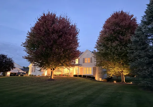 Photo 3 of Single family home for sale at 808 Boulder Ridge, Belvidere, IL 61008 | MLS# 12794194 | Listing updated on 2026-10-28