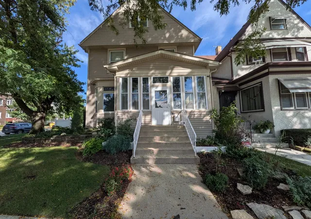 Single family home for sale at 6917 34th Street, Berwyn, IL 60402 | MLS# 12794200
