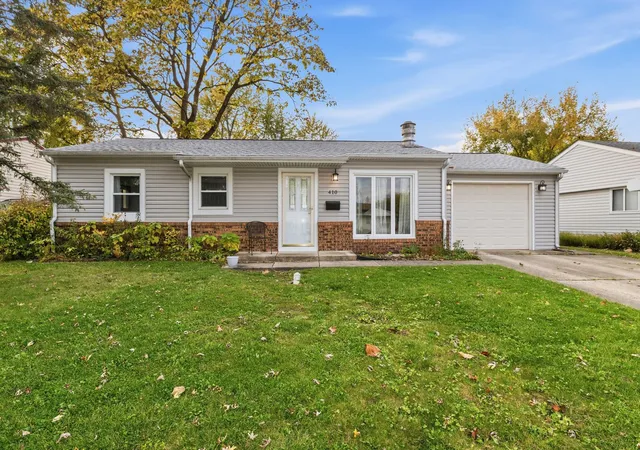 Single family home for sale at 410 Cedarcrest Dr, Streamwood, IL 60107 | MLS# 12794227