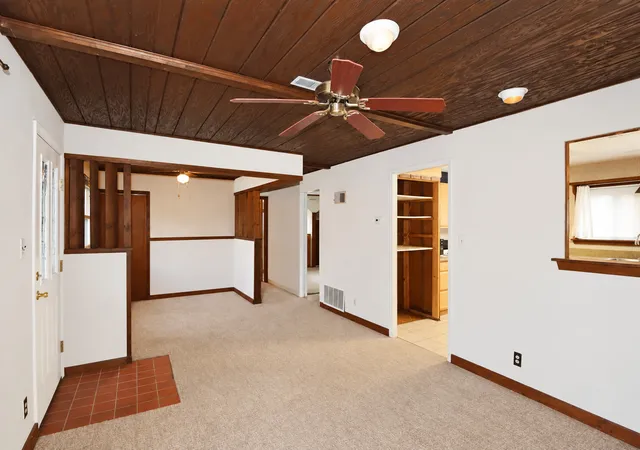Photo 2 of Single family home for sale at 410 Cedarcrest Dr, Streamwood, IL 60107 | MLS# 12794227 | Listing updated on 2026-10-29