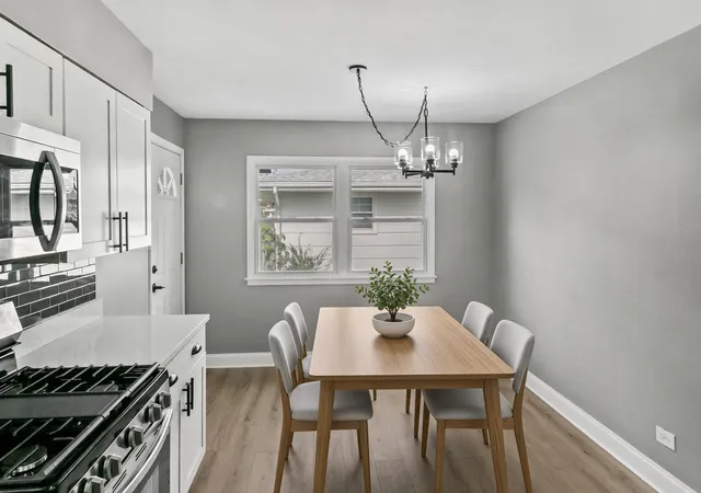 Photo 4 of Single family home for sale at 18864 Greenbay Ave, Lansing, IL 60438 | MLS# 12794243 | Listing updated on 2026-10-29