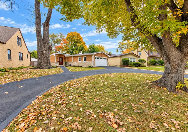 Photo 1 of Single family home for sale at 8433 Keystone Ave, Skokie, IL 60076 | MLS# 12794266 | Listing updated on 2026-10-28