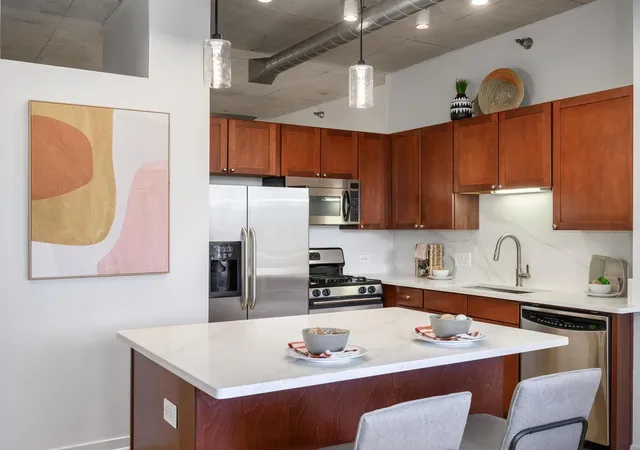 Photo 3 of Condo for sale at 720 N Larrabee St #903, Chicago, IL 60654 | MLS# 12794298 | Listing updated on 2026-10-29