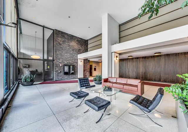 Photo 3 of Condo for sale at 5455 N Sheridan Rd #2611, Chicago, IL 60640 | MLS# 12794351 | Listing updated on 2026-10-30