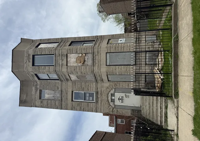Multi family home for sale at 5813 S Wabash Ave, Chicago, IL 60637 | MLS# 12794400