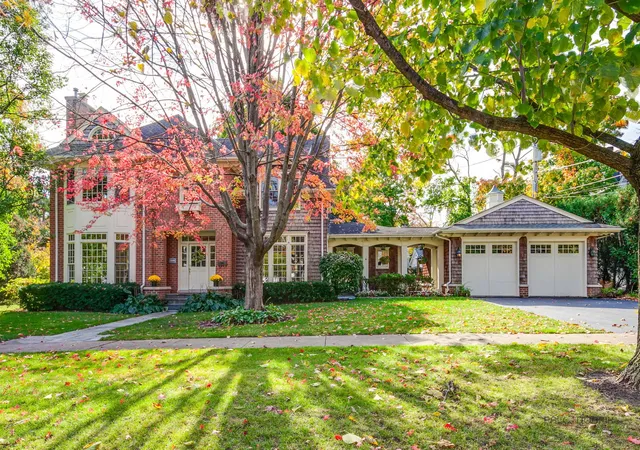 Photo 1 of Single family home for sale at 235 E Sheridan Pl, Lake Bluff, IL 60044 | MLS# 12794438 | Listing updated on 2026-10-30