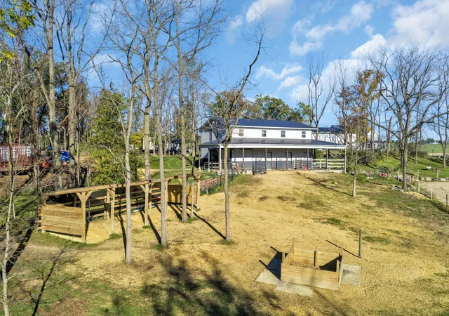 Photo 3 of Single family home for sale at W3221 Park Dr, Lake Geneva, WI 53147 | MLS# 12794452 | Listing updated on 2026-10-28