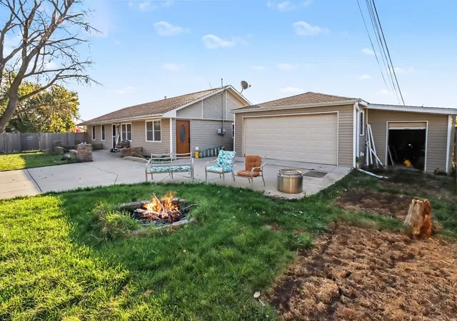 Photo 2 of Single family home for sale at 9401 Magnolia Ave, Mokena, IL 60448 | MLS# 12794454 | Listing updated on 2026-10-29