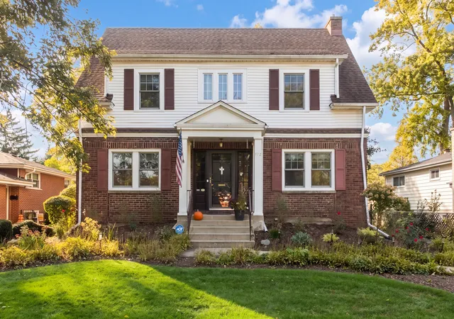 Single family home for sale at 922 Forestview Ave, Park Ridge, IL 60068 | MLS# 12794460