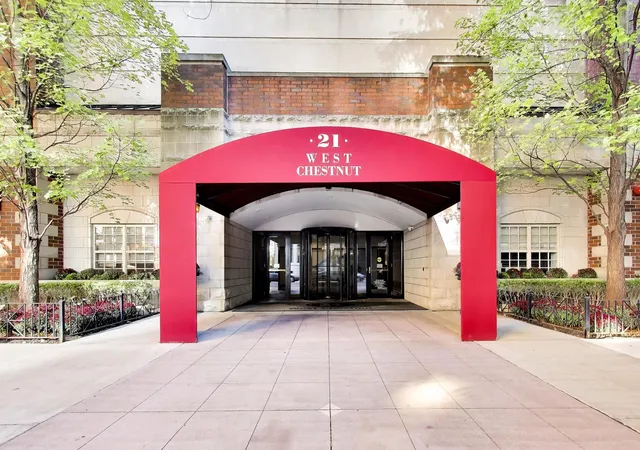 Photo 2 of Condo for sale at 21 W Chestnut St #603, Chicago, IL 60611 | MLS# 12794482 | Listing updated on 2026-10-29