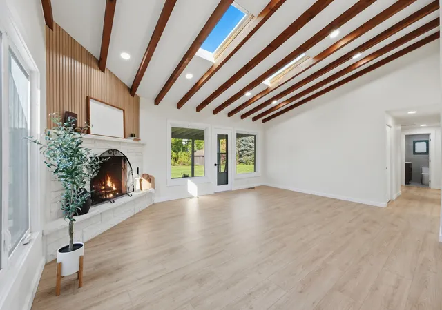 Photo 2 of Single family home for sale at 1n570 Forest Ave, Glen Ellyn, IL 60137 | MLS# 12794484 | Listing updated on 2026-10-28
