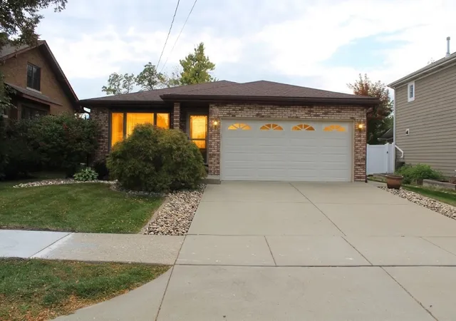 Single family home for sale at 702 State St, Lemont, IL 60439 | MLS# 12794485