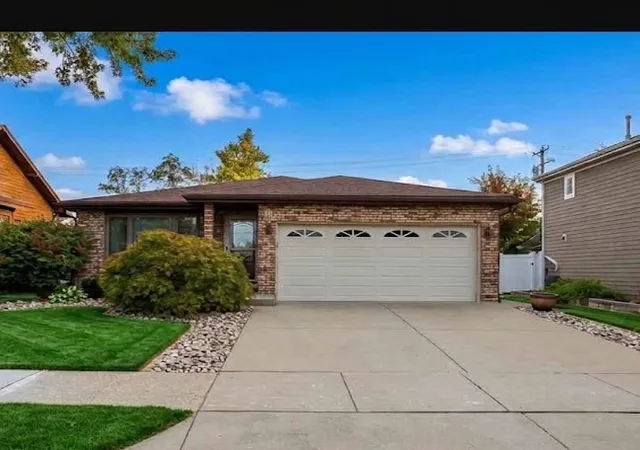 Photo 1 of Single family home for sale at 702 State St, Lemont, IL 60439 | MLS# 12794485 | Listing updated on 2026-10-29