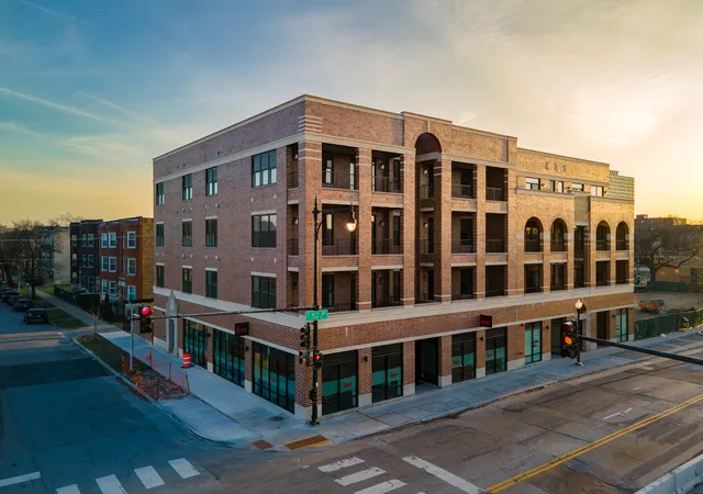 Condo for sale at 4706 S St Lawrence Ave #2E, Chicago, IL 60615 | MLS# 12794492