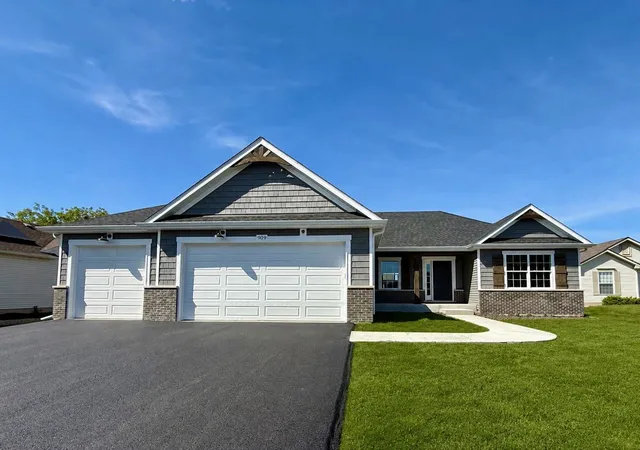 Photo 1 of Single family home for sale at 908 Bainbridge Ct, Sandwich, IL 60548 | MLS# 12794521 | Listing updated on 2026-10-29